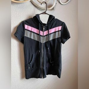 Junior size large top